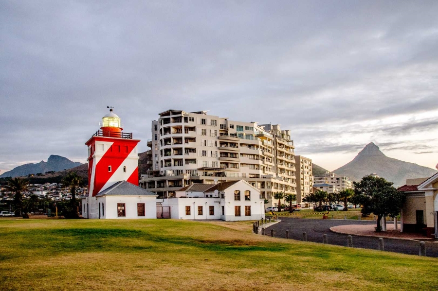2 Bedroom Property for Sale in Mouille Point Western Cape